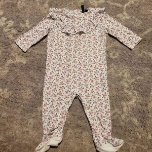 Floral Ruffle Collar Footed Pajamas Baby Girl Sleeper Romper